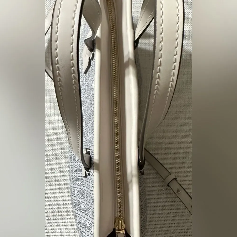 Tory Burch 16” 4”